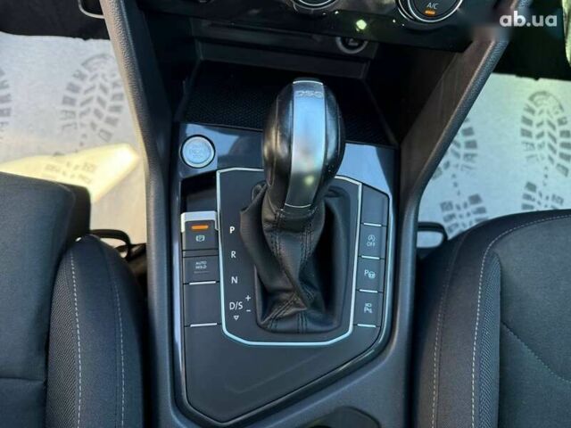 Фольксваген Тигуан, объемом двигателя 2 л и пробегом 152 тыс. км за 25200 $, фото 18 на Automoto.ua