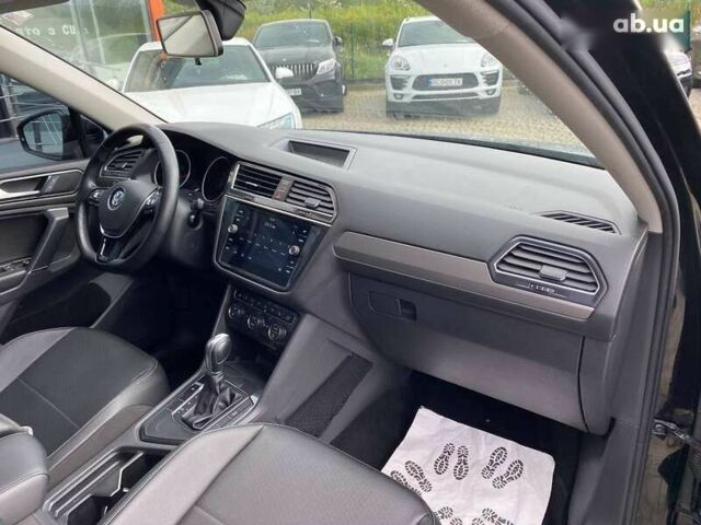 Фольксваген Тигуан, объемом двигателя 2 л и пробегом 212 тыс. км за 15300 $, фото 7 на Automoto.ua