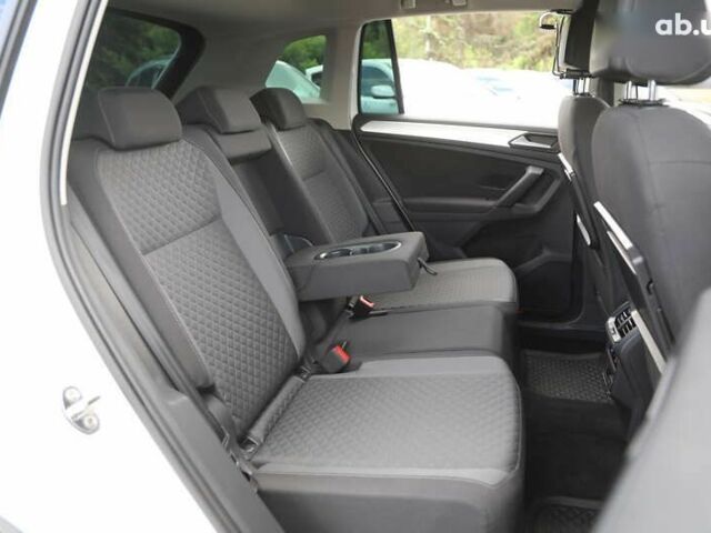 Фольксваген Тигуан, объемом двигателя 2 л и пробегом 224 тыс. км за 24000 $, фото 8 на Automoto.ua