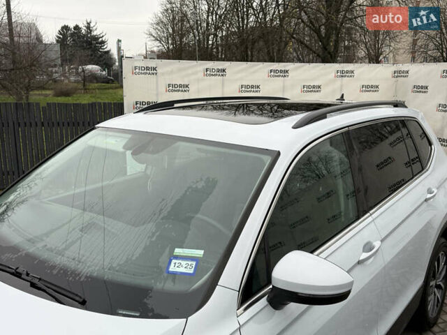 Фольксваген Тигуан, объемом двигателя 2 л и пробегом 171 тыс. км за 16100 $, фото 5 на Automoto.ua