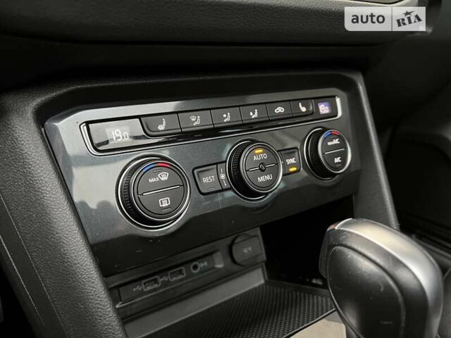 Фольксваген Тигуан, объемом двигателя 1.98 л и пробегом 146 тыс. км за 28700 $, фото 38 на Automoto.ua