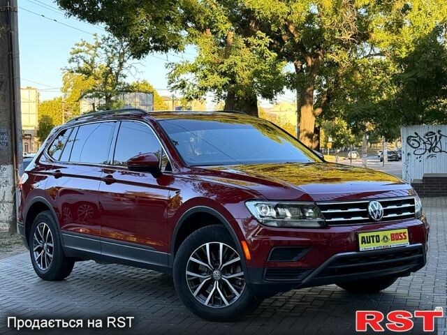 Фольксваген Тігуан, об'ємом двигуна 2 л та пробігом 99 тис. км за 20300 $, фото 3 на Automoto.ua