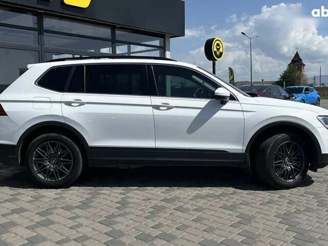 Фольксваген Тигуан, объемом двигателя 2 л и пробегом 123 тыс. км за 21800 $, фото 7 на Automoto.ua