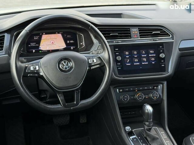 Фольксваген Тигуан, объемом двигателя 2 л и пробегом 146 тыс. км за 21300 $, фото 23 на Automoto.ua