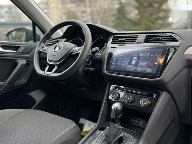 Фольксваген Тигуан, объемом двигателя 2 л и пробегом 53 тыс. км за 19650 $, фото 9 на Automoto.ua