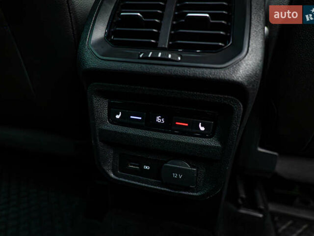 Фольксваген Тигуан, объемом двигателя 2 л и пробегом 56 тыс. км за 31844 $, фото 21 на Automoto.ua