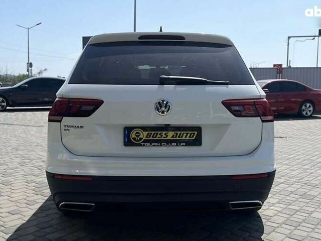 Фольксваген Тигуан, объемом двигателя 2 л и пробегом 123 тыс. км за 21800 $, фото 5 на Automoto.ua