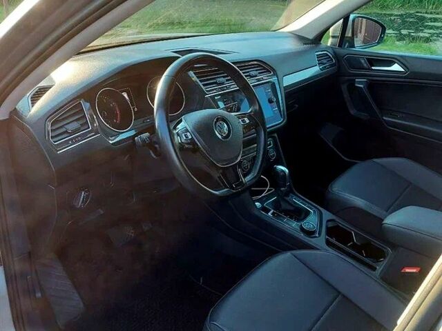 Фольксваген Тигуан, объемом двигателя 2 л и пробегом 55 тыс. км за 16500 $, фото 4 на Automoto.ua