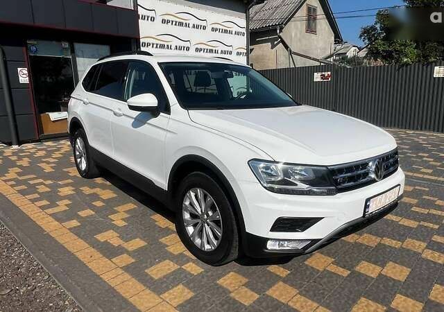 Фольксваген Тігуан, об'ємом двигуна 2 л та пробігом 163 тис. км за 15990 $, фото 9 на Automoto.ua