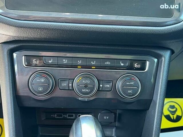 Фольксваген Тигуан, объемом двигателя 2 л и пробегом 130 тыс. км за 21500 $, фото 9 на Automoto.ua