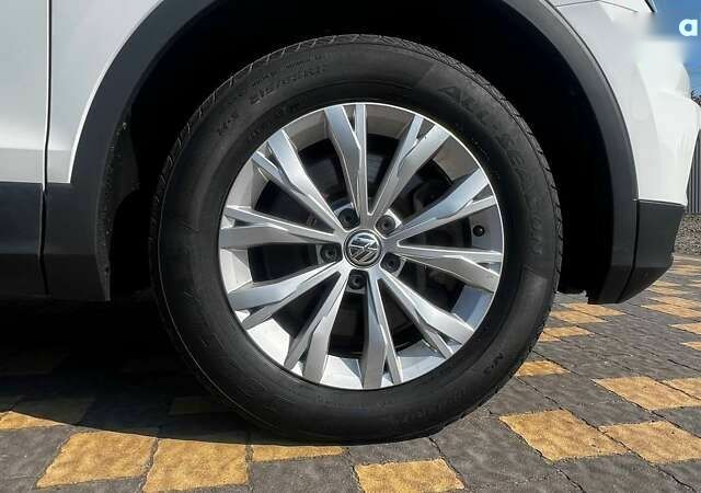 Фольксваген Тігуан, об'ємом двигуна 2 л та пробігом 163 тис. км за 15990 $, фото 8 на Automoto.ua