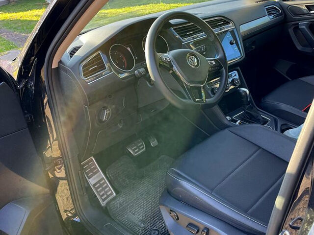 Фольксваген Тігуан, об'ємом двигуна 2 л та пробігом 42 тис. км за 19950 $, фото 5 на Automoto.ua