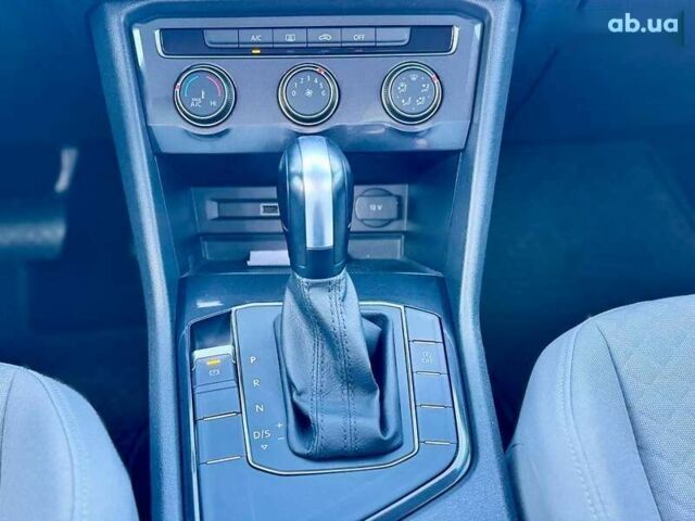 Фольксваген Тигуан, объемом двигателя 0 л и пробегом 82 тыс. км за 17900 $, фото 22 на Automoto.ua