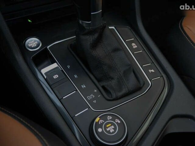 Фольксваген Тигуан, объемом двигателя 2 л и пробегом 152 тыс. км за 23100 $, фото 24 на Automoto.ua