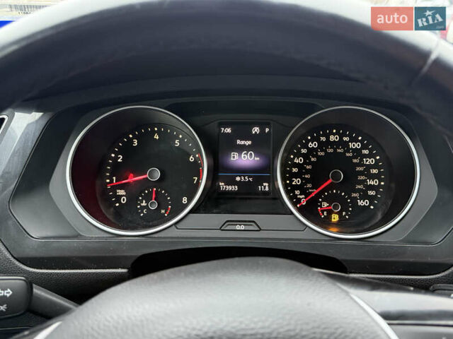 Фольксваген Тигуан, объемом двигателя 2 л и пробегом 171 тыс. км за 16100 $, фото 12 на Automoto.ua