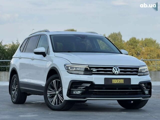 Фольксваген Тигуан, объемом двигателя 2 л и пробегом 146 тыс. км за 21300 $, фото 4 на Automoto.ua