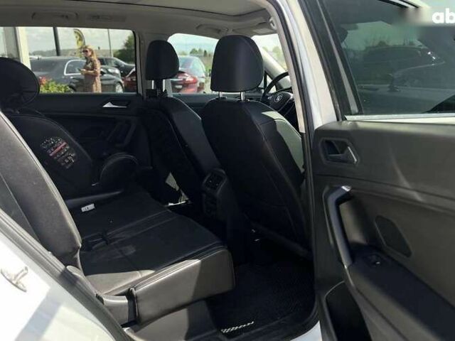 Фольксваген Тигуан, объемом двигателя 2 л и пробегом 123 тыс. км за 21800 $, фото 25 на Automoto.ua