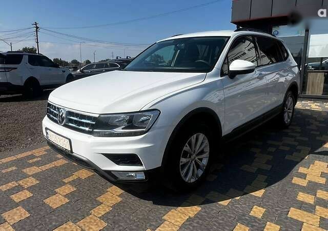 Фольксваген Тігуан, об'ємом двигуна 2 л та пробігом 163 тис. км за 15990 $, фото 11 на Automoto.ua
