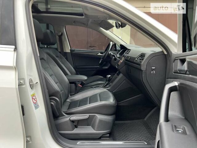 Фольксваген Тигуан, объемом двигателя 1.98 л и пробегом 146 тыс. км за 28700 $, фото 24 на Automoto.ua