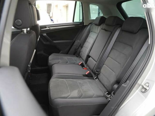 Фольксваген Тігуан, об'ємом двигуна 2 л та пробігом 84 тис. км за 24500 $, фото 5 на Automoto.ua