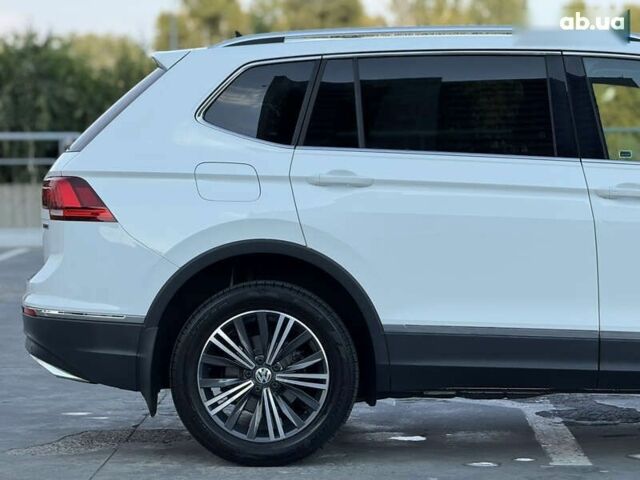 Фольксваген Тигуан, объемом двигателя 2 л и пробегом 146 тыс. км за 21300 $, фото 13 на Automoto.ua