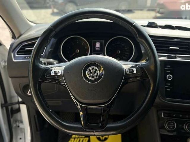 Фольксваген Тигуан, объемом двигателя 2 л и пробегом 123 тыс. км за 21800 $, фото 13 на Automoto.ua