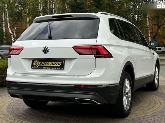 Фольксваген Тигуан, объемом двигателя 2 л и пробегом 191 тыс. км за 27500 $, фото 6 на Automoto.ua