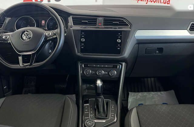 Фольксваген Тигуан, объемом двигателя 2 л и пробегом 191 тыс. км за 22950 $, фото 18 на Automoto.ua