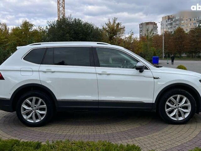 Фольксваген Тигуан, объемом двигателя 2 л и пробегом 191 тыс. км за 27500 $, фото 7 на Automoto.ua