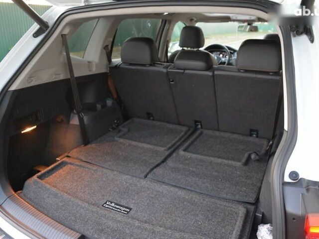 Фольксваген Тигуан, объемом двигателя 2 л и пробегом 152 тыс. км за 23100 $, фото 28 на Automoto.ua