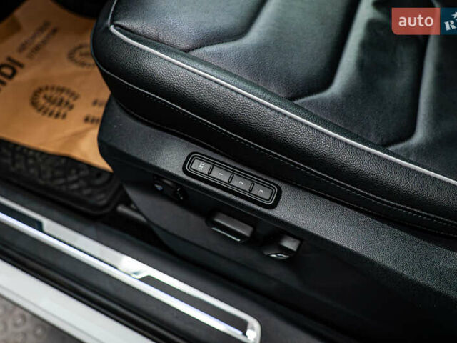 Фольксваген Тигуан, объемом двигателя 2 л и пробегом 56 тыс. км за 31844 $, фото 18 на Automoto.ua