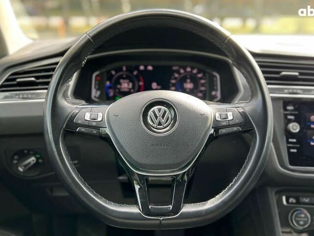 Фольксваген Тігуан, об'ємом двигуна 2 л та пробігом 165 тис. км за 24300 $, фото 10 на Automoto.ua