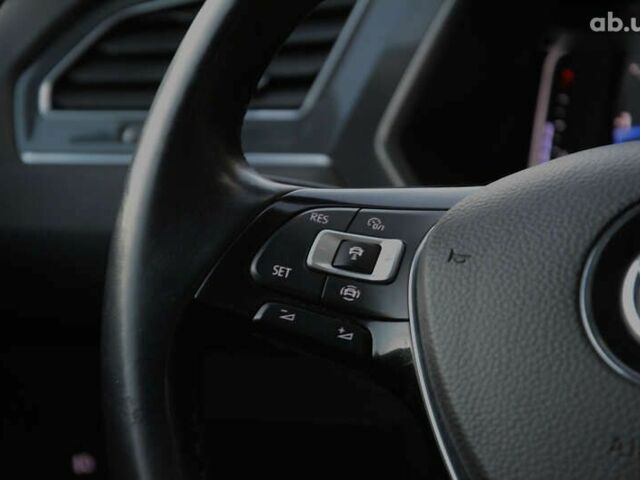 Фольксваген Тигуан, объемом двигателя 2 л и пробегом 152 тыс. км за 23100 $, фото 22 на Automoto.ua