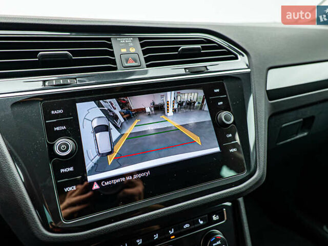 Фольксваген Тигуан, объемом двигателя 2 л и пробегом 56 тыс. км за 31844 $, фото 16 на Automoto.ua