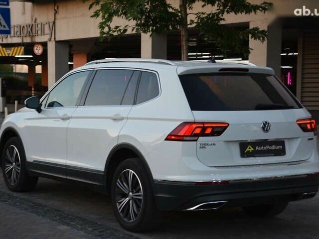 Фольксваген Тигуан, объемом двигателя 2 л и пробегом 152 тыс. км за 23100 $, фото 5 на Automoto.ua