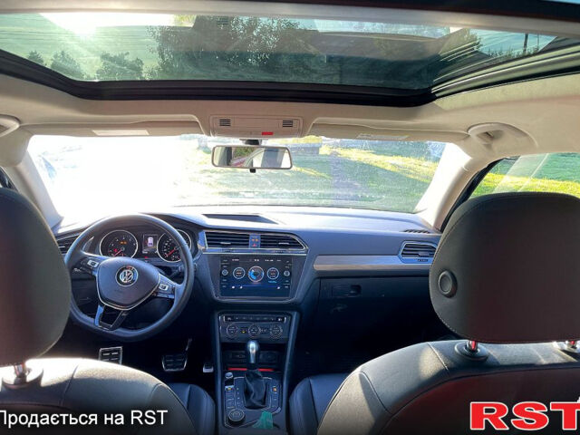 Фольксваген Тігуан, об'ємом двигуна 2 л та пробігом 42 тис. км за 19950 $, фото 6 на Automoto.ua