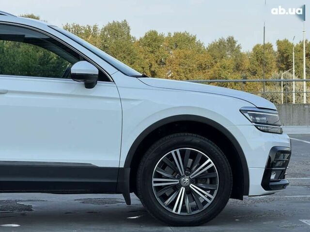 Фольксваген Тигуан, объемом двигателя 2 л и пробегом 146 тыс. км за 21300 $, фото 12 на Automoto.ua