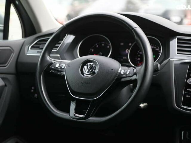 Фольксваген Тігуан, об'ємом двигуна 2 л та пробігом 84 тис. км за 24500 $, фото 11 на Automoto.ua