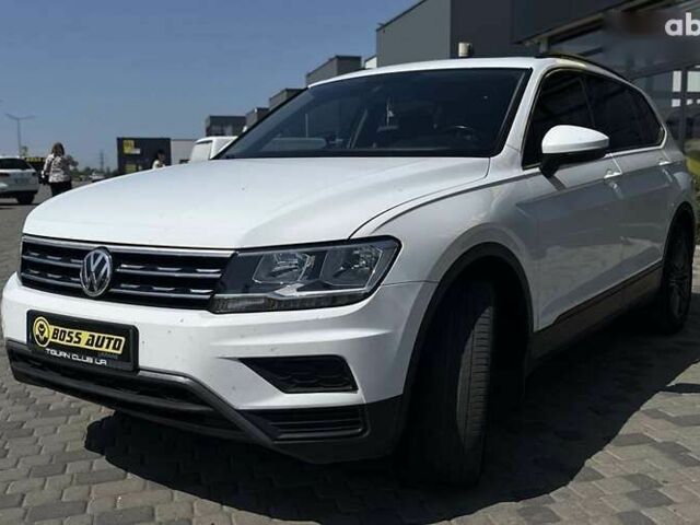 Фольксваген Тигуан, объемом двигателя 2 л и пробегом 123 тыс. км за 21800 $, фото 2 на Automoto.ua