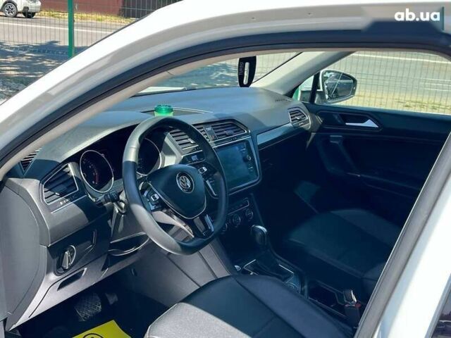 Фольксваген Тигуан, объемом двигателя 2 л и пробегом 130 тыс. км за 21500 $, фото 17 на Automoto.ua