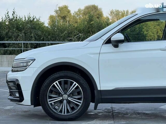 Фольксваген Тигуан, объемом двигателя 2 л и пробегом 146 тыс. км за 21300 $, фото 16 на Automoto.ua
