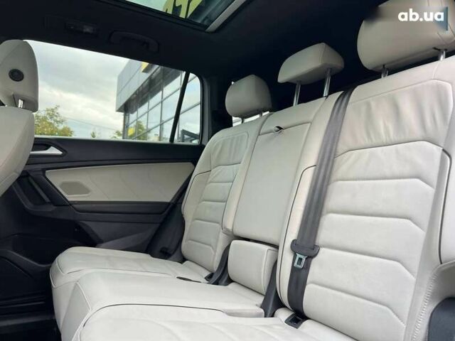 Фольксваген Тигуан, объемом двигателя 2 л и пробегом 40 тыс. км за 28200 $, фото 7 на Automoto.ua