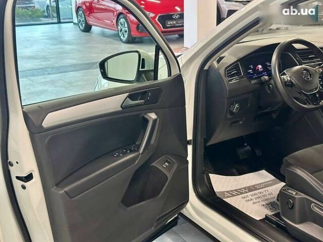 Фольксваген Тигуан, объемом двигателя 2 л и пробегом 147 тыс. км за 24990 $, фото 25 на Automoto.ua