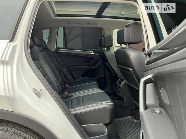 Фольксваген Тигуан, объемом двигателя 1.98 л и пробегом 146 тыс. км за 28700 $, фото 28 на Automoto.ua