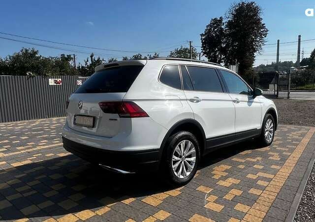 Фольксваген Тігуан, об'ємом двигуна 2 л та пробігом 163 тис. км за 15990 $, фото 6 на Automoto.ua