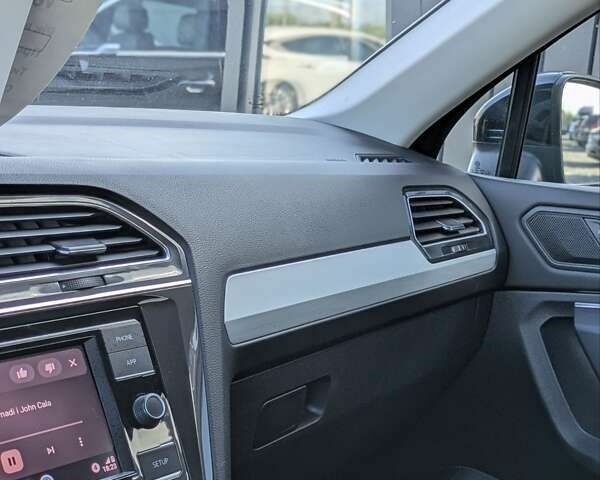 Фольксваген Тигуан, объемом двигателя 2 л и пробегом 148 тыс. км за 16790 $, фото 17 на Automoto.ua