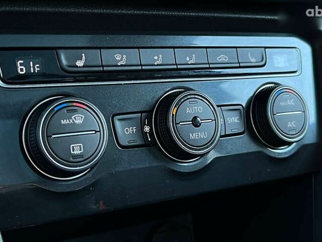 Фольксваген Тигуан, объемом двигателя 2 л и пробегом 91 тыс. км за 21500 $, фото 16 на Automoto.ua