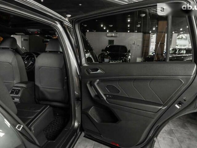 Фольксваген Тігуан, об'ємом двигуна 2 л та пробігом 45 тис. км за 31900 $, фото 14 на Automoto.ua