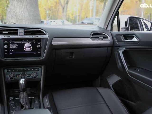 Фольксваген Тигуан, объемом двигателя 2 л и пробегом 31 тыс. км за 23000 $, фото 13 на Automoto.ua