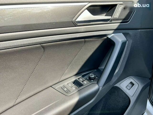 Фольксваген Тигуан, объемом двигателя 2 л и пробегом 103 тыс. км за 35500 $, фото 19 на Automoto.ua